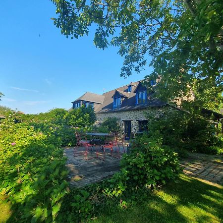 Maison En Pierre Dans Son Nid De Verdure Roz-Landrieux Exterior foto